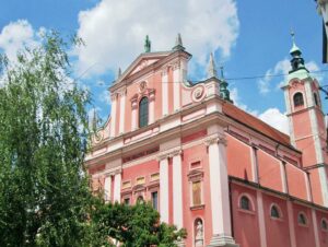 Lubiana, cosa vedere: la chiesa Francescana dell'Annunciazione